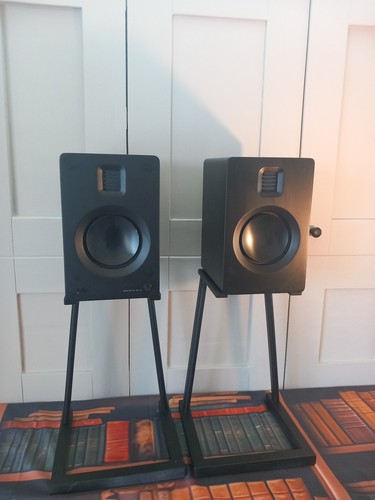 Kanto tuk powered speakers - tuk,